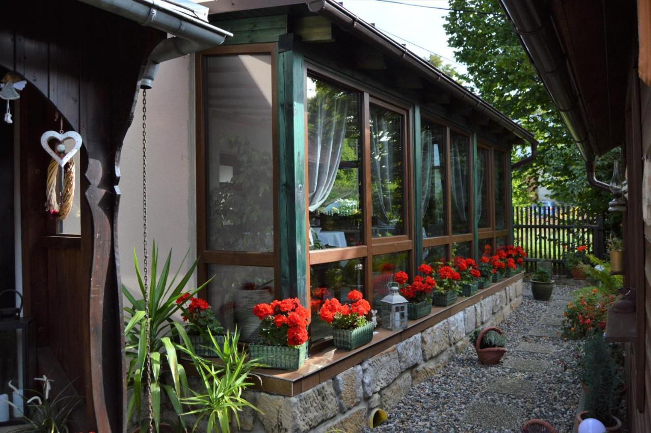 Penzion Pod Rozhlednou Janov Exterior photo